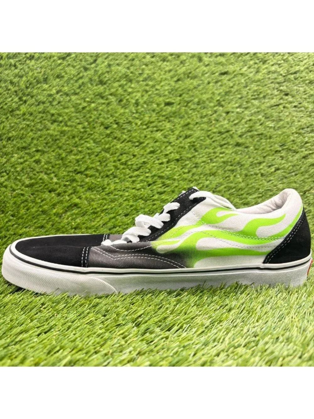 Vans Old Skool Flame Mens Size 12 Black Green White Athletic Skate Shoes Sneaker